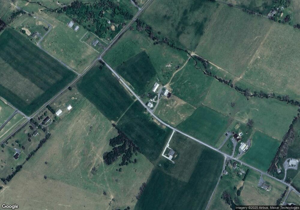 137 Bruebeck Ln, Strasburg, VA 22657 - photo 1