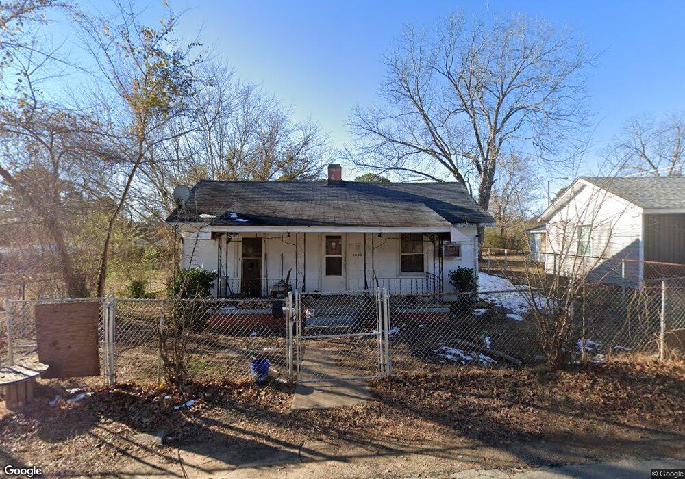 1005 Burton St, Roanoke Rapids, NC 27870 - photo 1