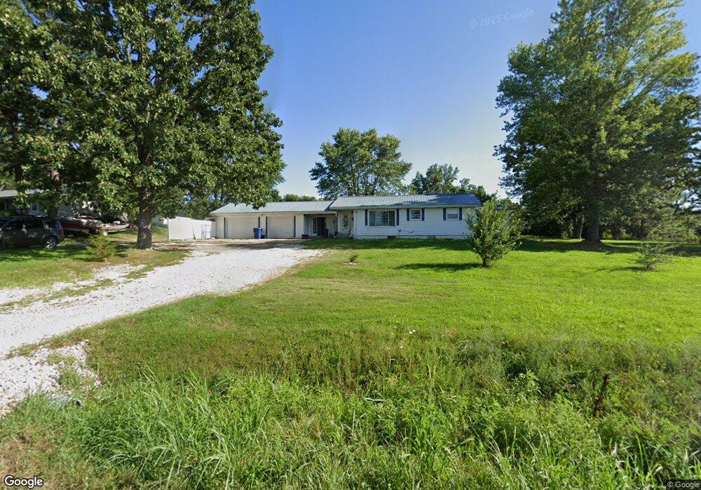 16560 Highway 133 Rented, Dixon, MO 65459 - photo 1
