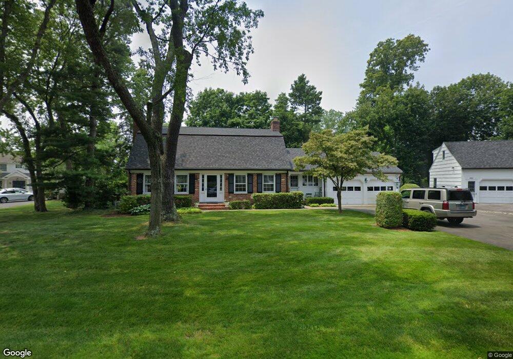 15 Lighthouse Way, Darien, CT 06820 - photo 1