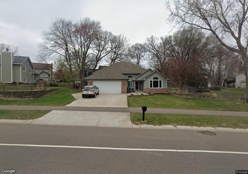 11114 N Eagle Lake Blvd, Maple Grove, MN 55369 - photo 1