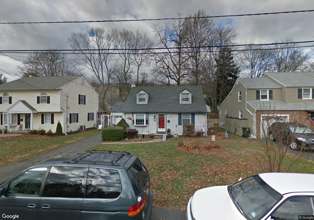 2351 Gales Ct, Scotch Plains, NJ 07076 - photo 1