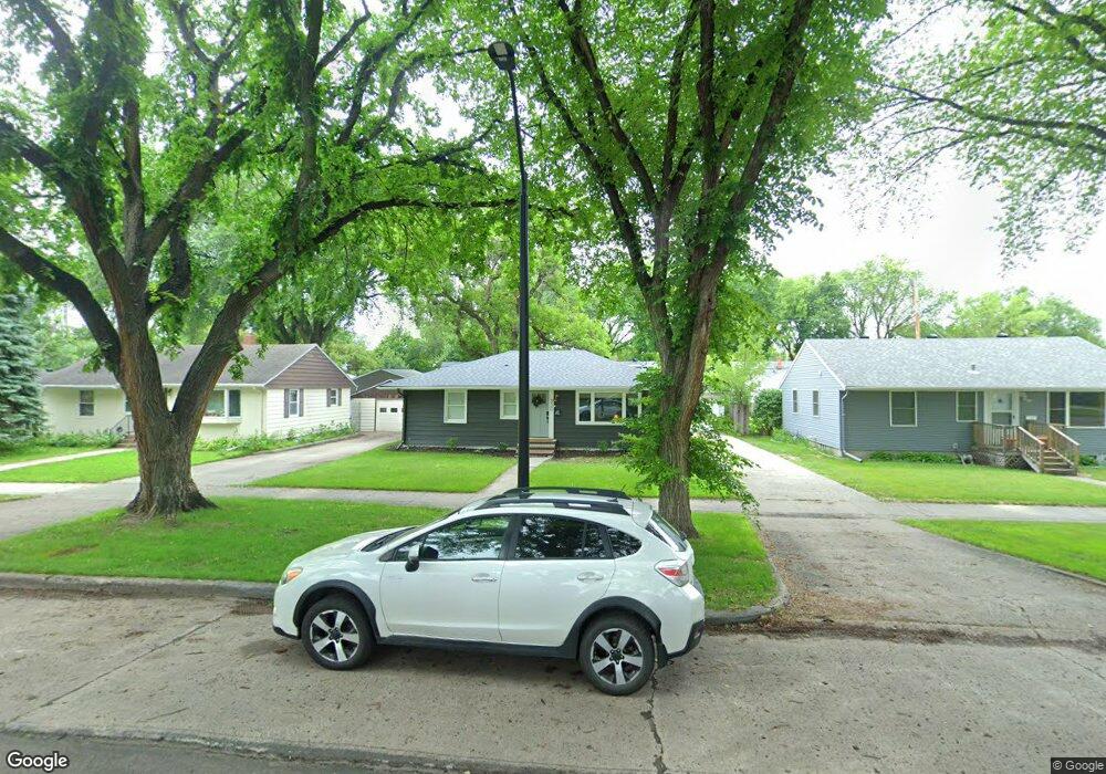 330 21st Ave N, Fargo, ND 58102 - photo 1