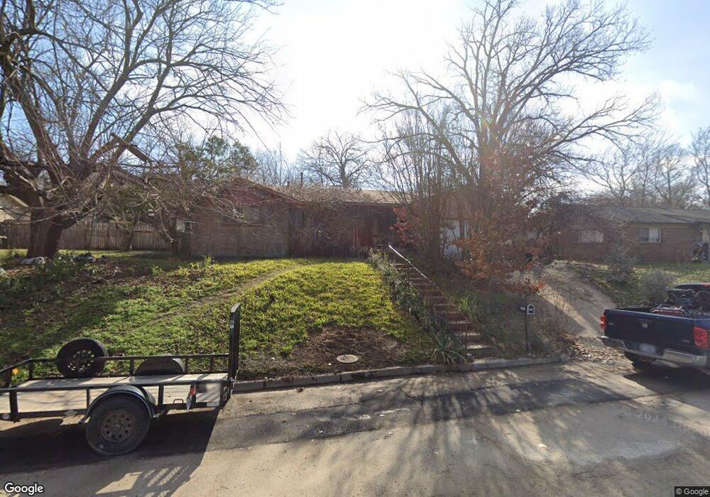 1409 W Water St, Weatherford, TX 76086 - photo 1