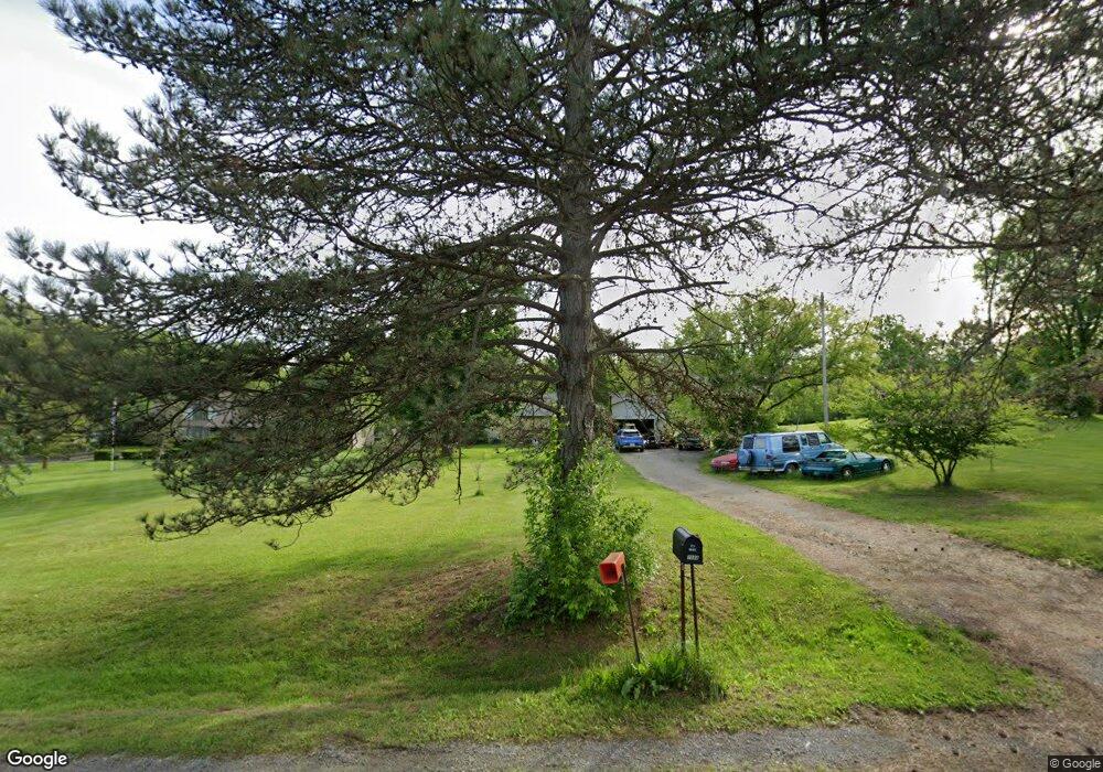 7084 River Rd, Flushing, MI 48433 - photo 1