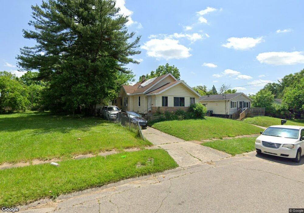2113 Stanford Ave, Flint, MI 48503 - photo 1