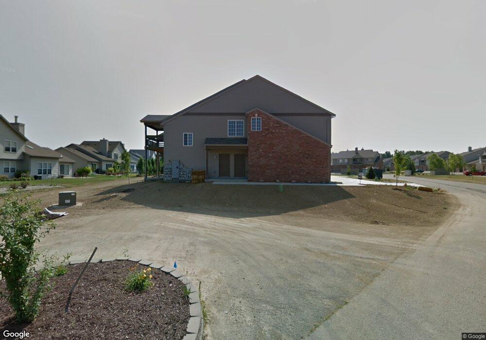 4546 N Thornhill Dr, Peoria, IL 61615 - photo 1