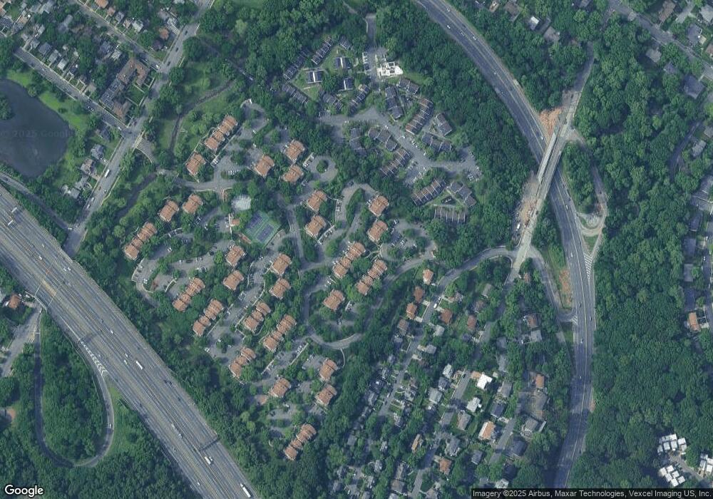 19 Markham Cir, Englewood, NJ 07631 - photo 1