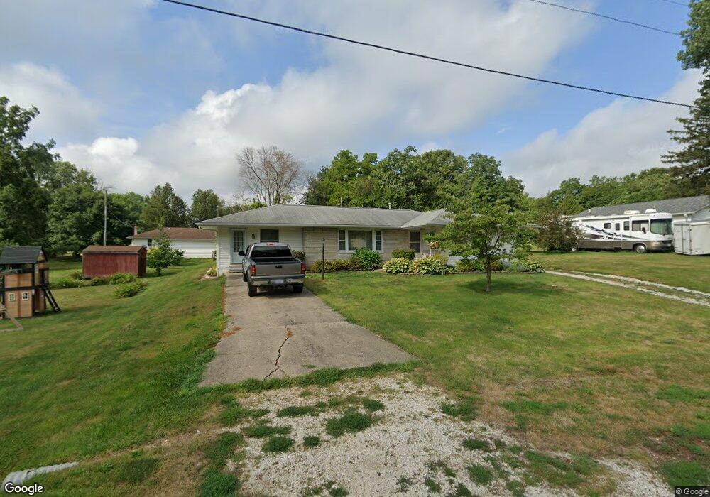 332 E Union St, Virginia, IL 62691 - photo 1