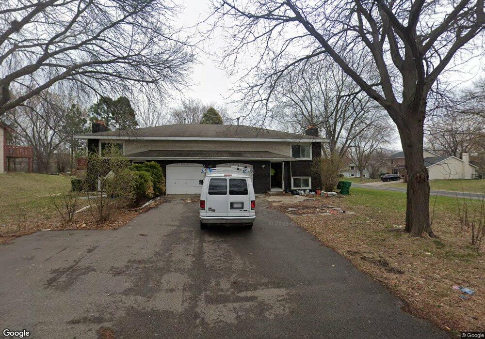 7370 Rosewood Ln N, Maple Grove, MN 55369 - photo 1