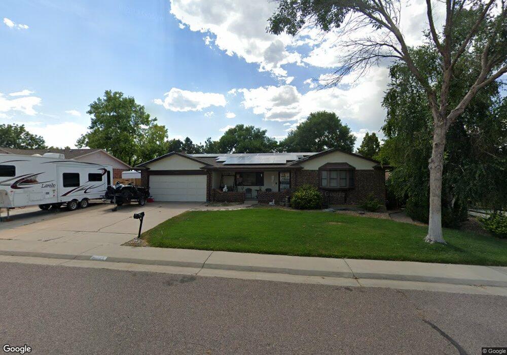 663 Ouray Way, Aurora, CO 80011 - photo 1