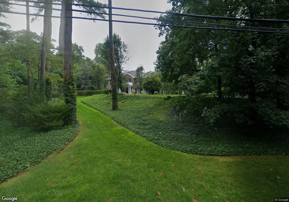 1179 Pine Valley Rd, Oyster Bay, NY 11771 - photo 1