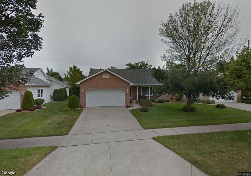 656 Meadow Ln unit A, Frankenmuth, MI 48734 - photo 1