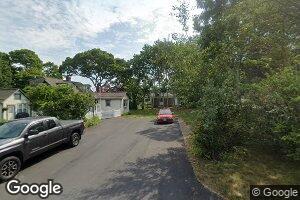 12 Oak St, Centerville, MA 02632