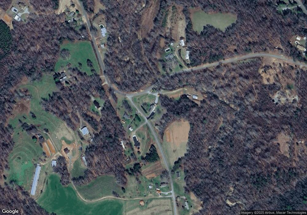 981 Mountain View Rd, Statesville, NC 28625 - photo 1