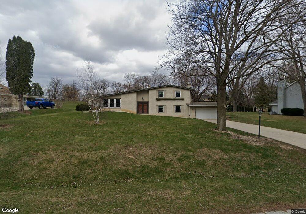 W138S7058 Sherwood Cir, Muskego, WI 53150 - photo 1