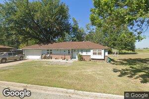 415 N Main St, Commerce, OK 74339