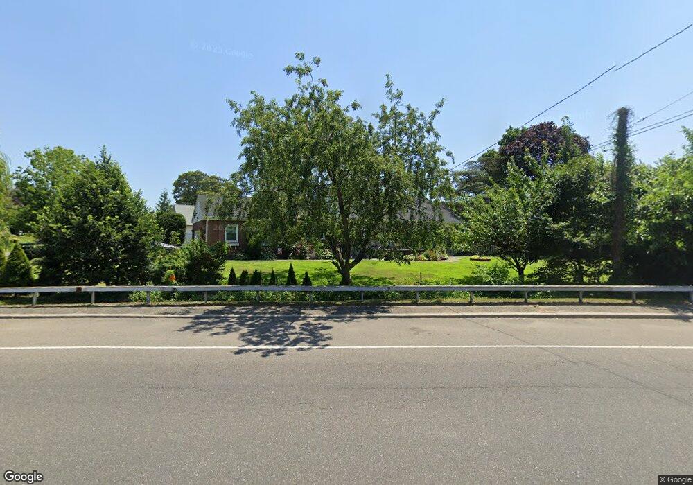 670 Foxhurst Rd, Baldwin, NY 11510 - photo 1