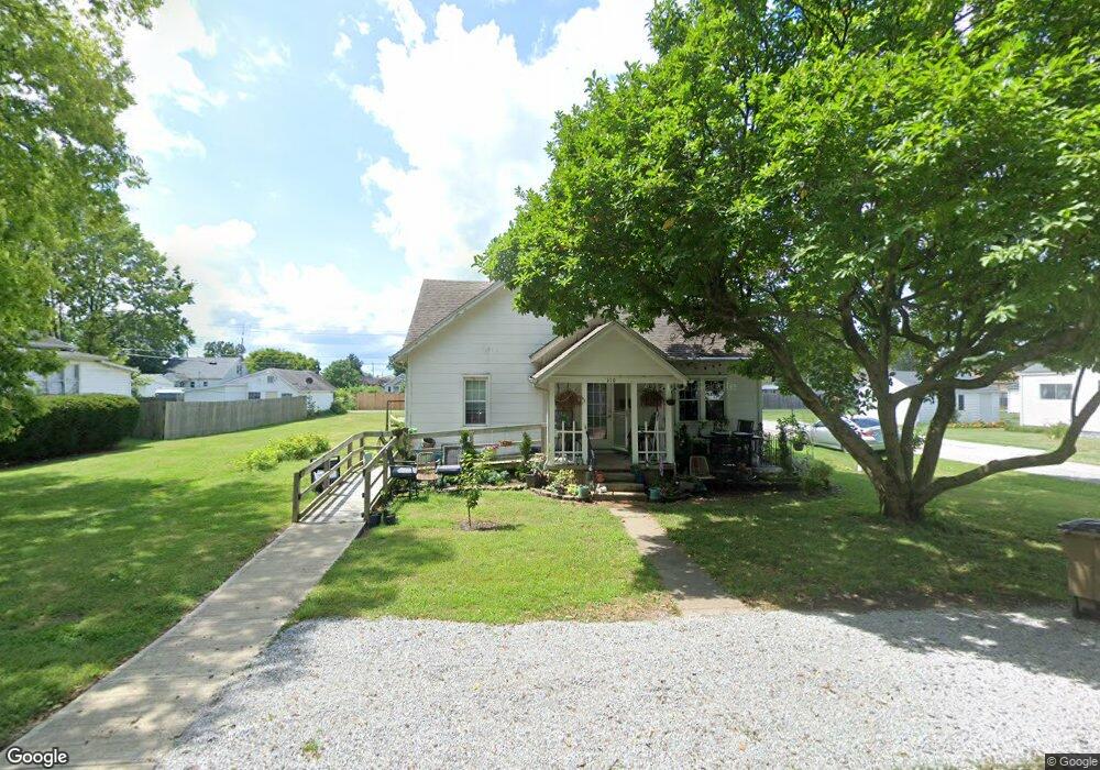 110 S Brooks St, Columbus, IN 47201 - photo 1