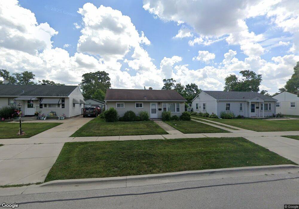 2069 Birch St, Des Plaines, IL 60018 - photo 1