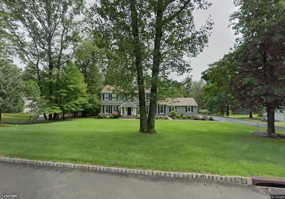 7 Kenquit Rd, Warren, NJ 07059 - photo 1
