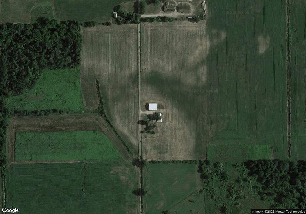 15936 Lilac Rd, Argos, IN 46501 - photo 1