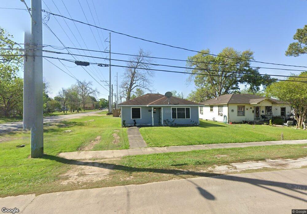 1720 Grace St, Bay City, TX 77414 - photo 1