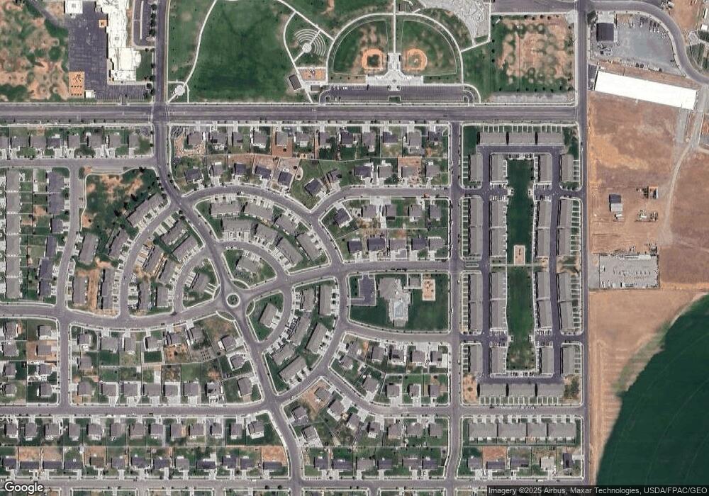 1457 E 400 S, Hyrum, UT 84319 - photo 1