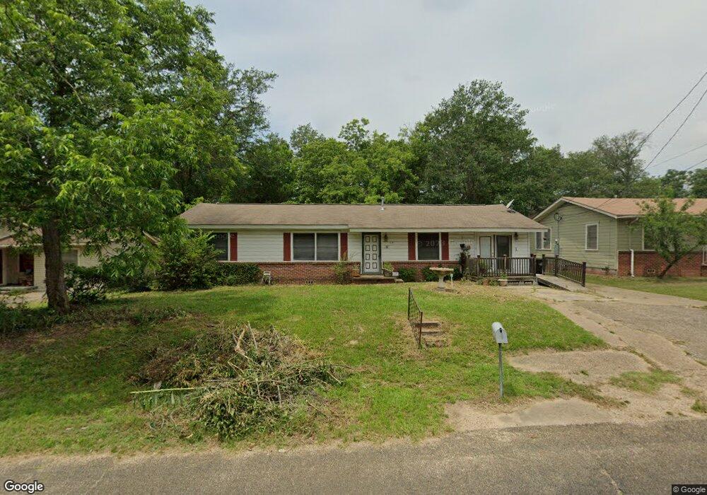615 Leota St, Longview, TX 75601 - photo 1