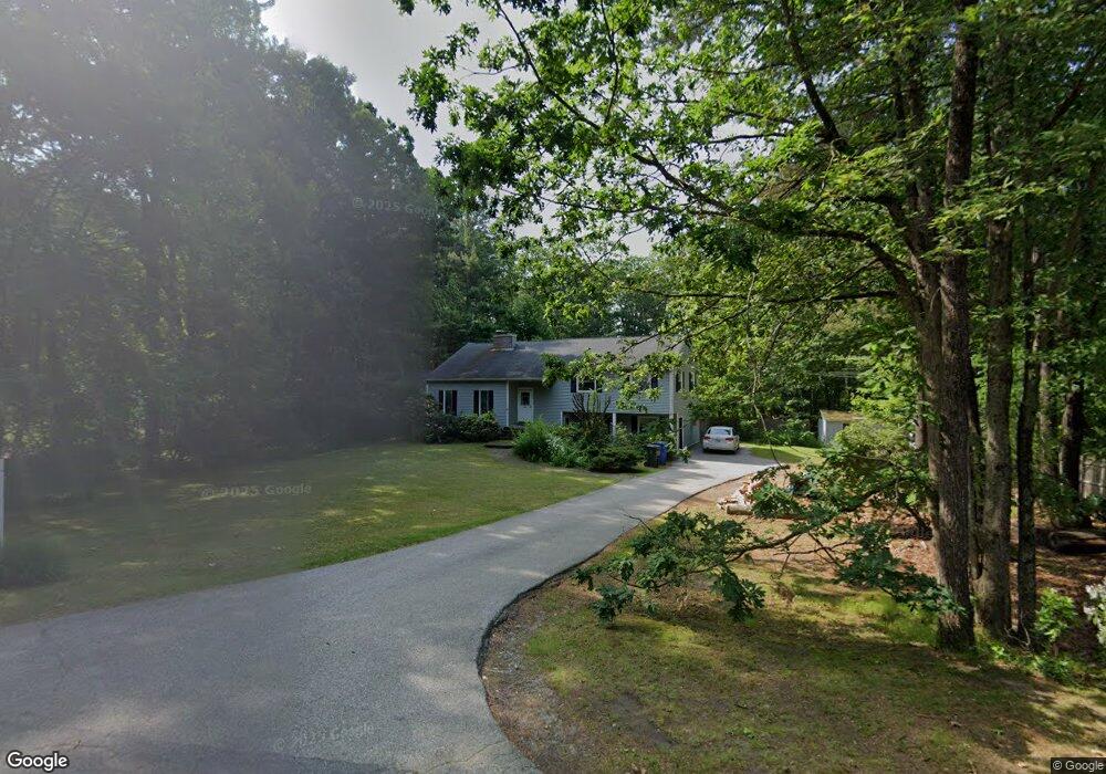 416 Pendleton Ln, Londonderry, NH 03053 - photo 1