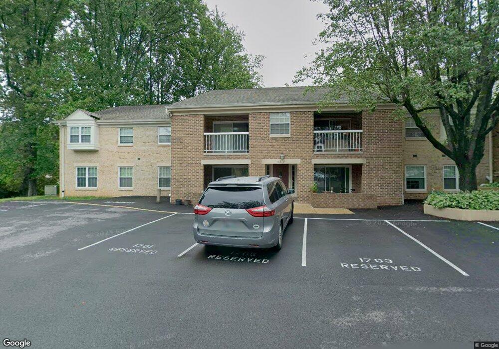 5817 Cove Landing Rd unit 304A, Burke, VA 22015 - photo 1