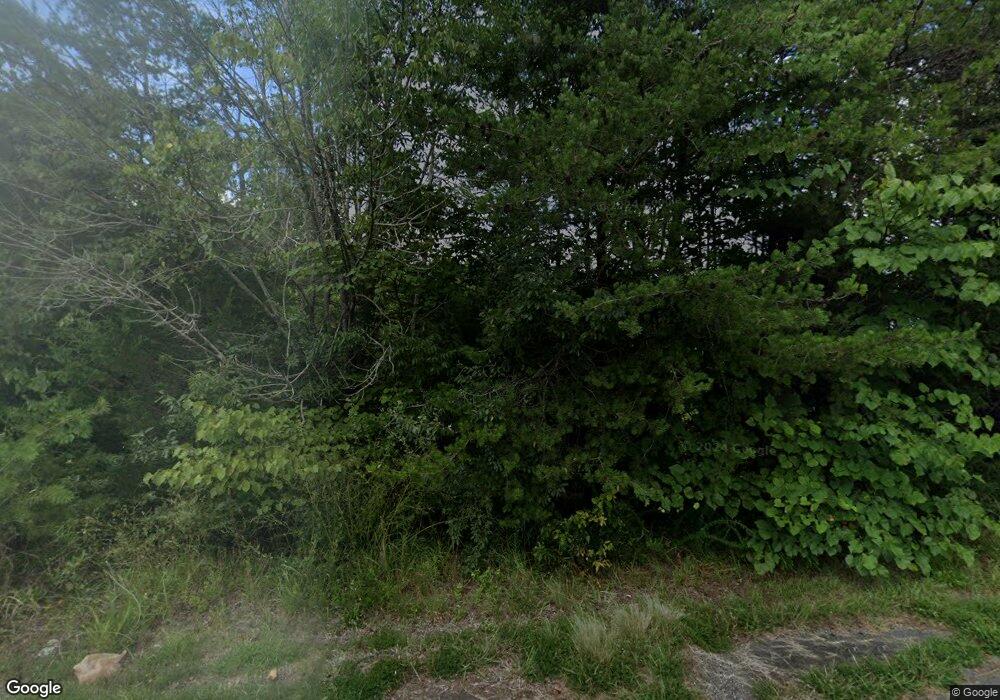 215 Rob Lee Dr, Martinsville, VA 24112 - photo 1