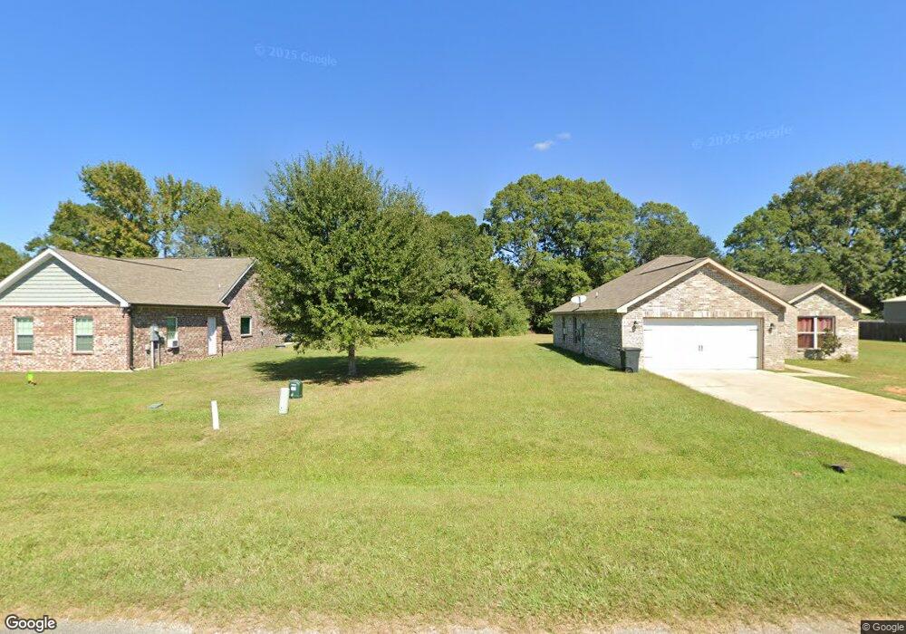 32 Hunters Trace, Picayune, MS 39466 - photo 1