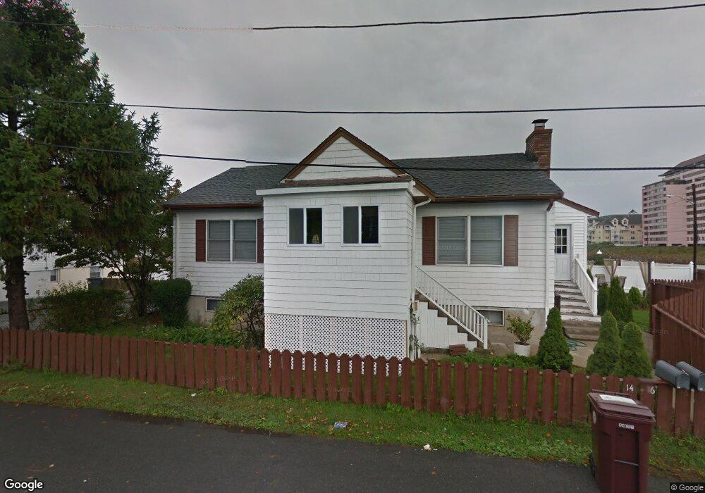 14 Clinton Rd, Revere, MA 02151 - photo 1