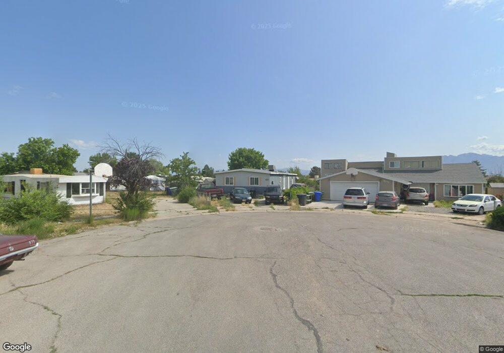 8536 S Susan Cir, West Jordan, UT 84088 - photo 1