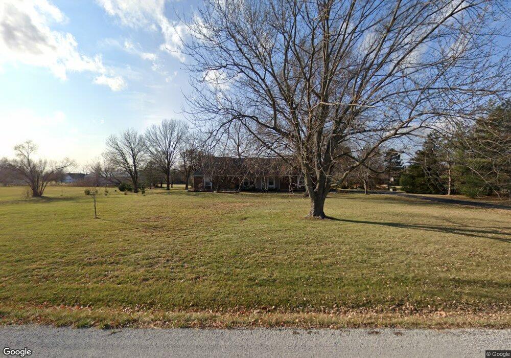 926 S Sunset Ln, Raymore, MO 64083 - photo 1