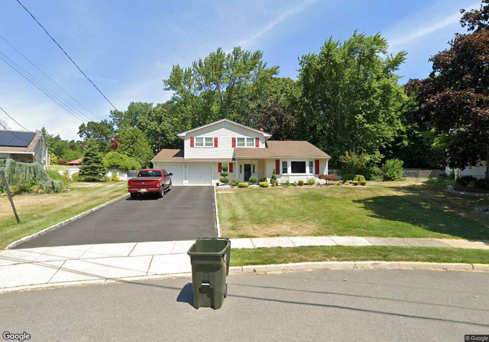 22 Tuscarora Cir, Old Bridge, NJ 08857 - photo 1