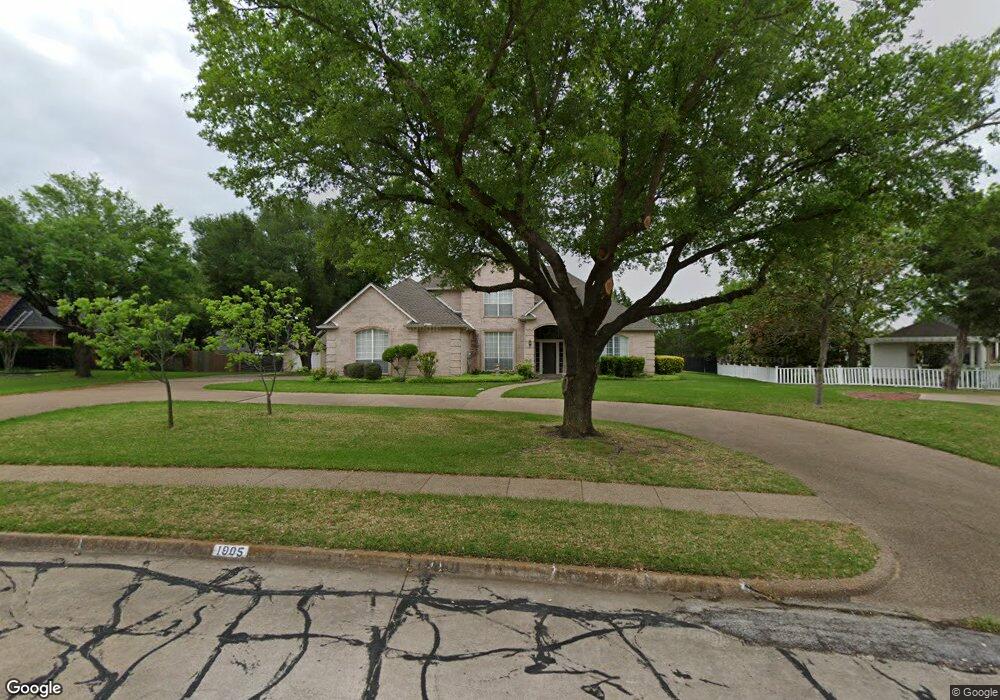 1905 Cedar Ridge Cir, Ennis, TX 75119 - photo 1