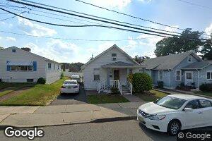 25 Reid St, Sayreville, NJ 08872