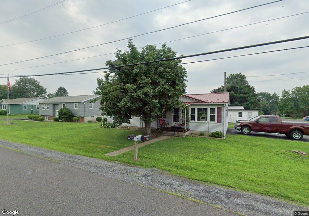 211 Cherry St, Lewisburg, PA 17837 - photo 1