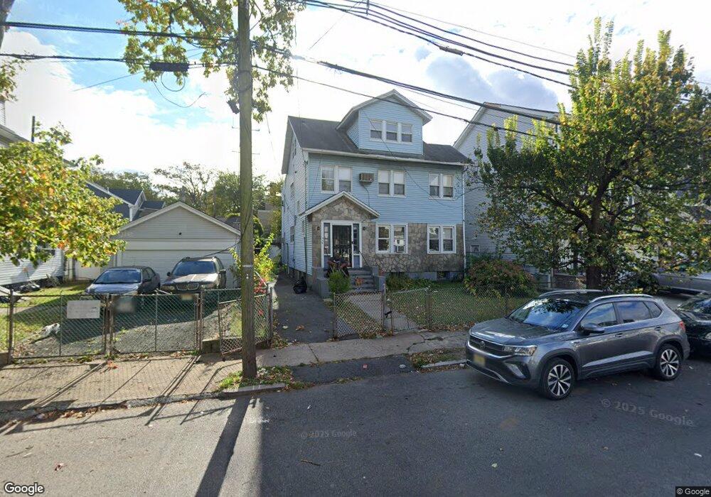 242 Pomona Ave, Newark, NJ 07112 - photo 1