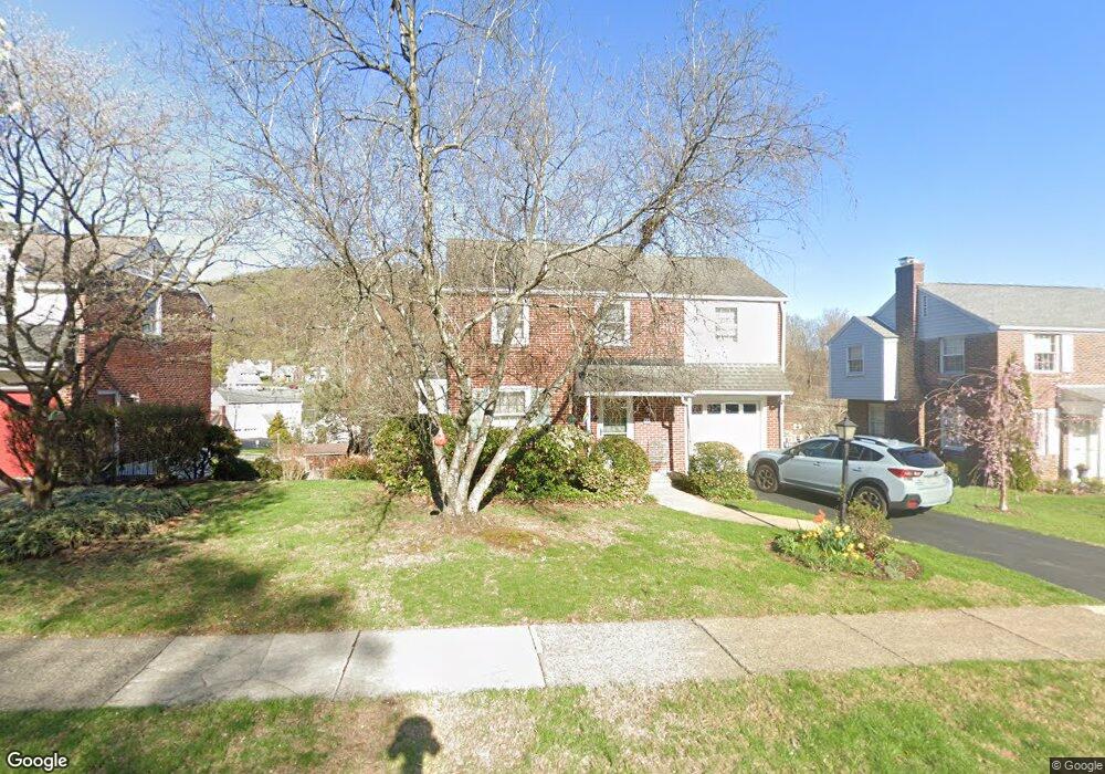 16 E 34th St, Reading, PA 19606 - photo 1