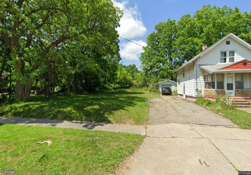 2030 Howard Ave, Flint, MI 48503 - photo 1
