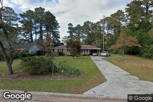 139 Pinecrest Dr, Chadbourn, NC 28431