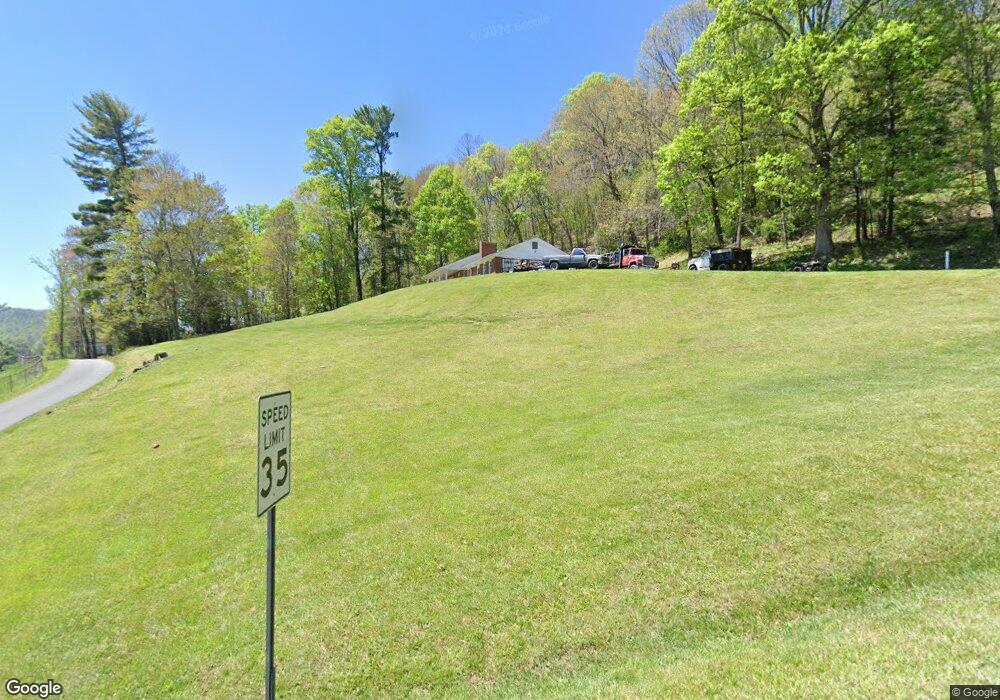 377 Mountain View Rd, Burnsville, NC 28714 - photo 1