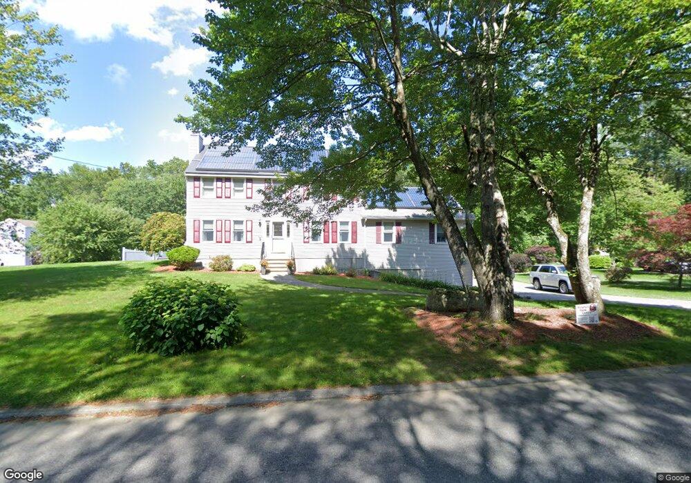 211 E Richardson Rd, Dracut, MA 01826 - photo 1