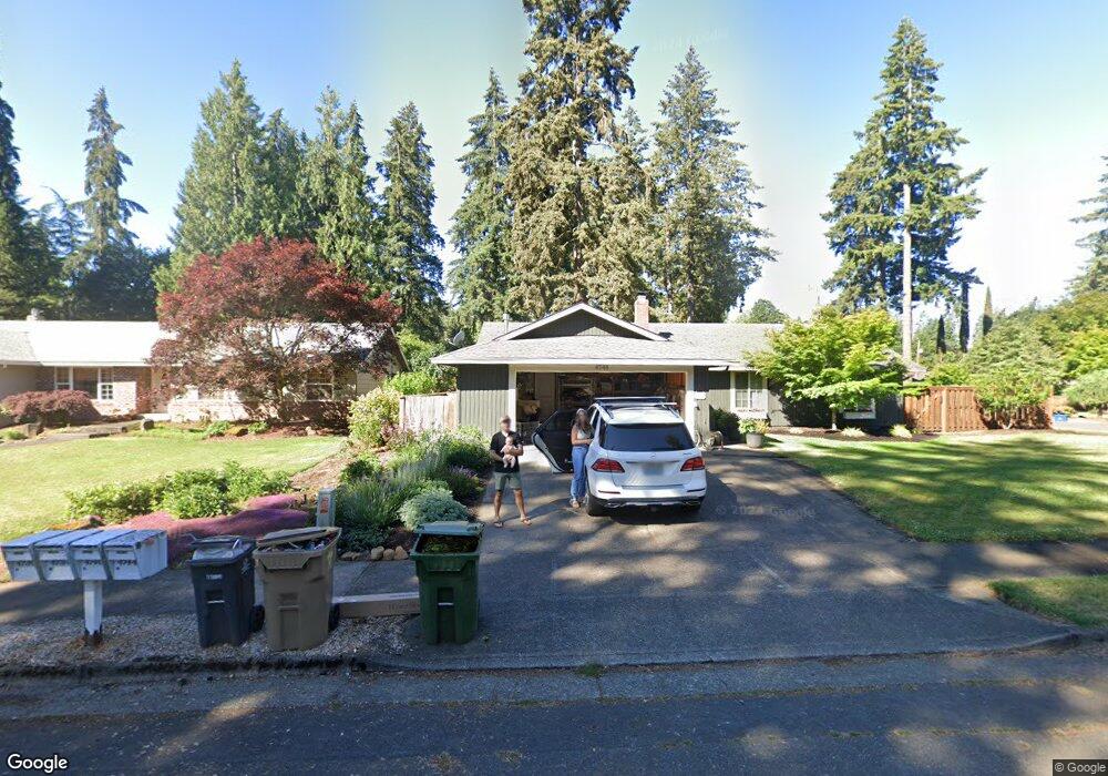 4744 Lamont Ct, Lake Oswego, OR 97035 - photo 1