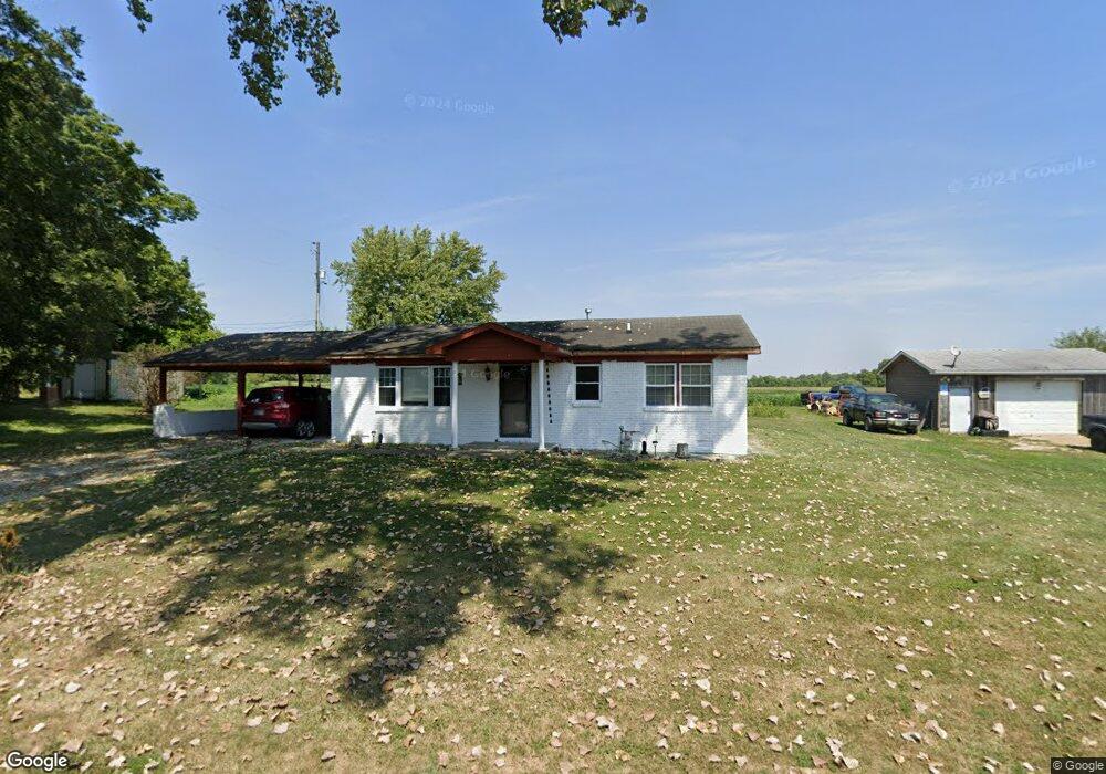 110 W Walnut St, Fountaintown, IN 46130 - photo 1