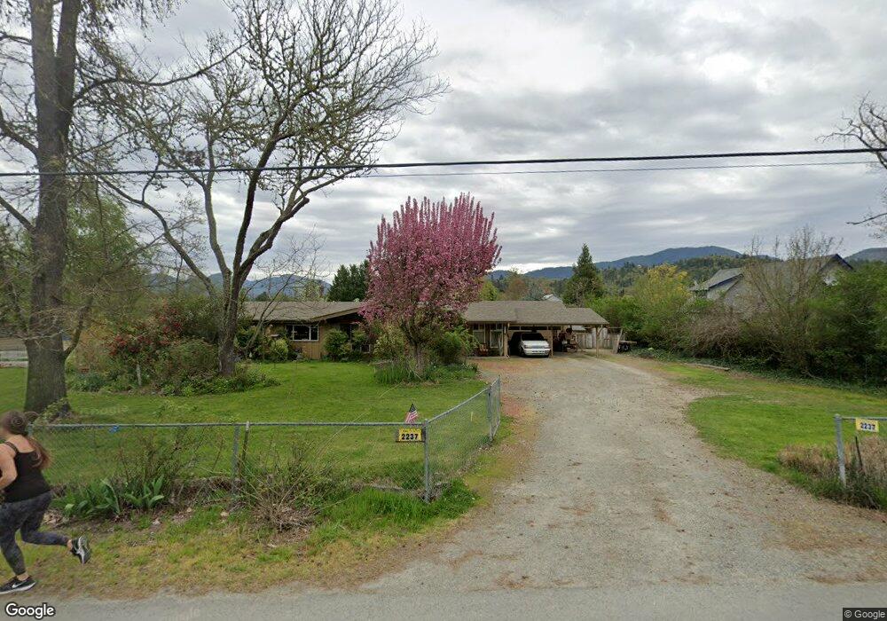 2237 SW Allen Creek Rd, Grants Pass, OR 97527 - photo 1