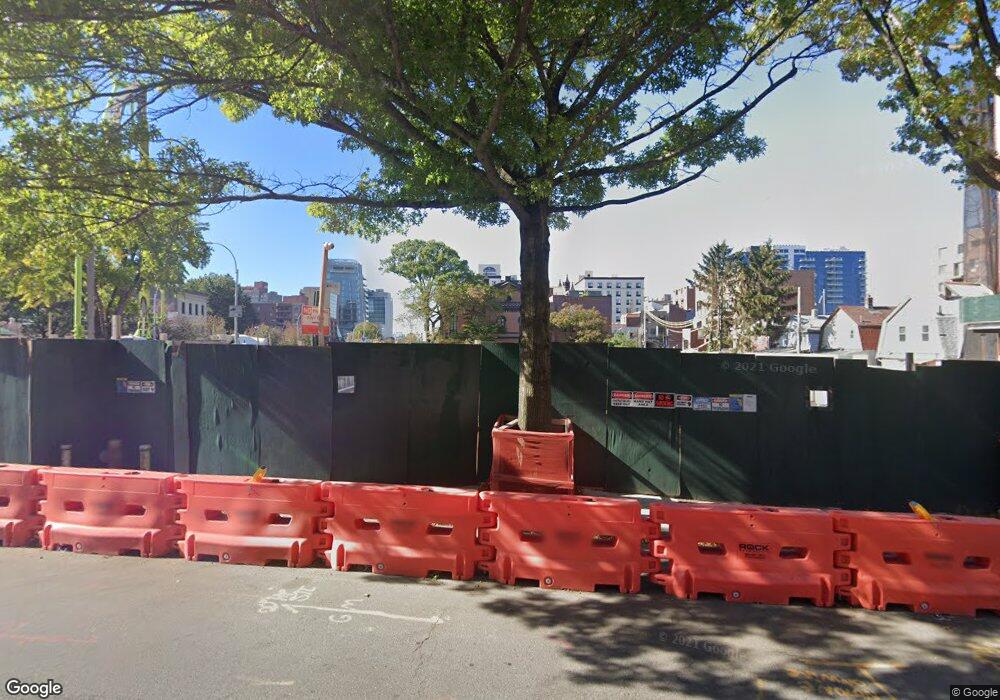 13745 Northern Blvd, Flushing, NY 11354 - photo 1